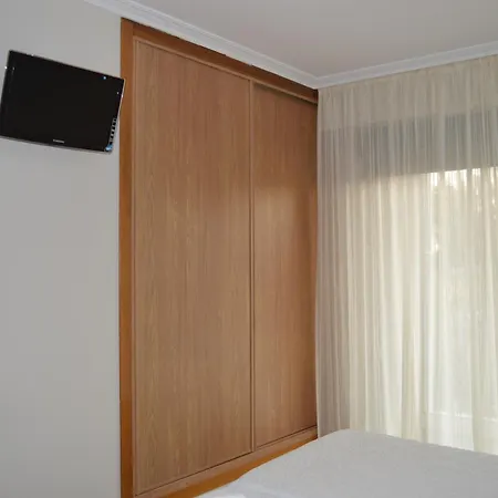 בית הארחה Chelo 3*