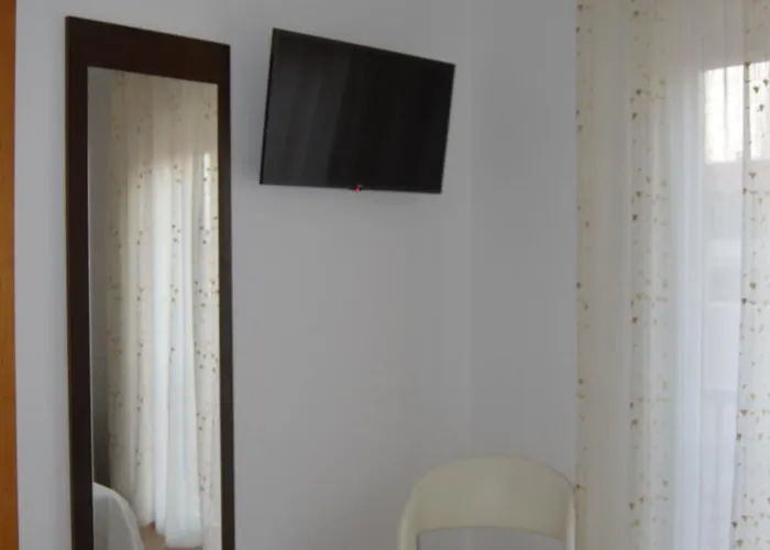 Chelo Πανσιόν